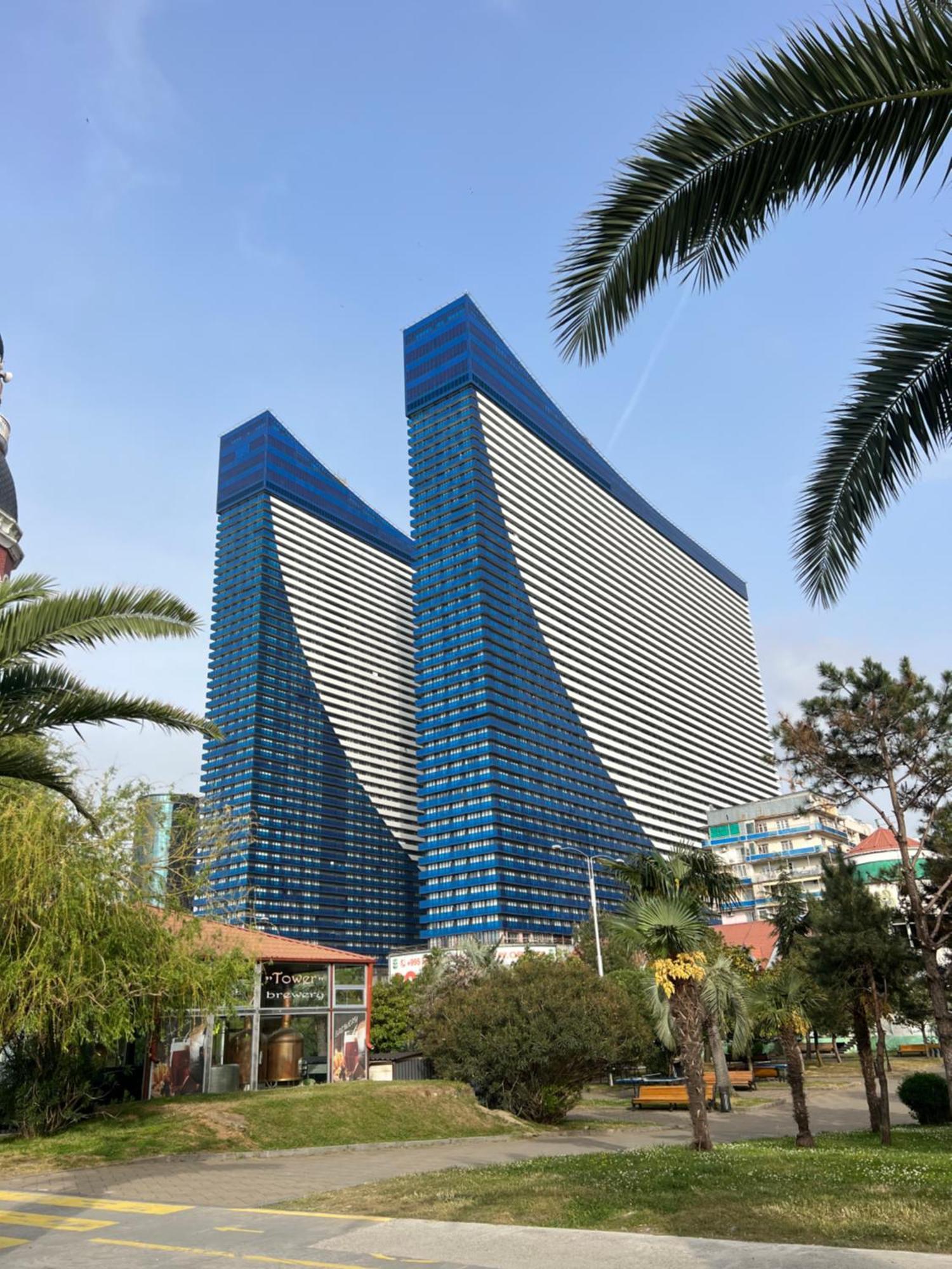 באטומי Sea View Apartments In Orbi City מראה חיצוני תמונה